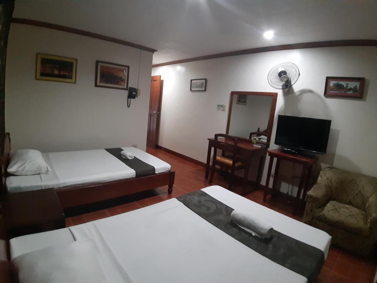 Raq Pensionne House Puerto Princesa Exterior foto